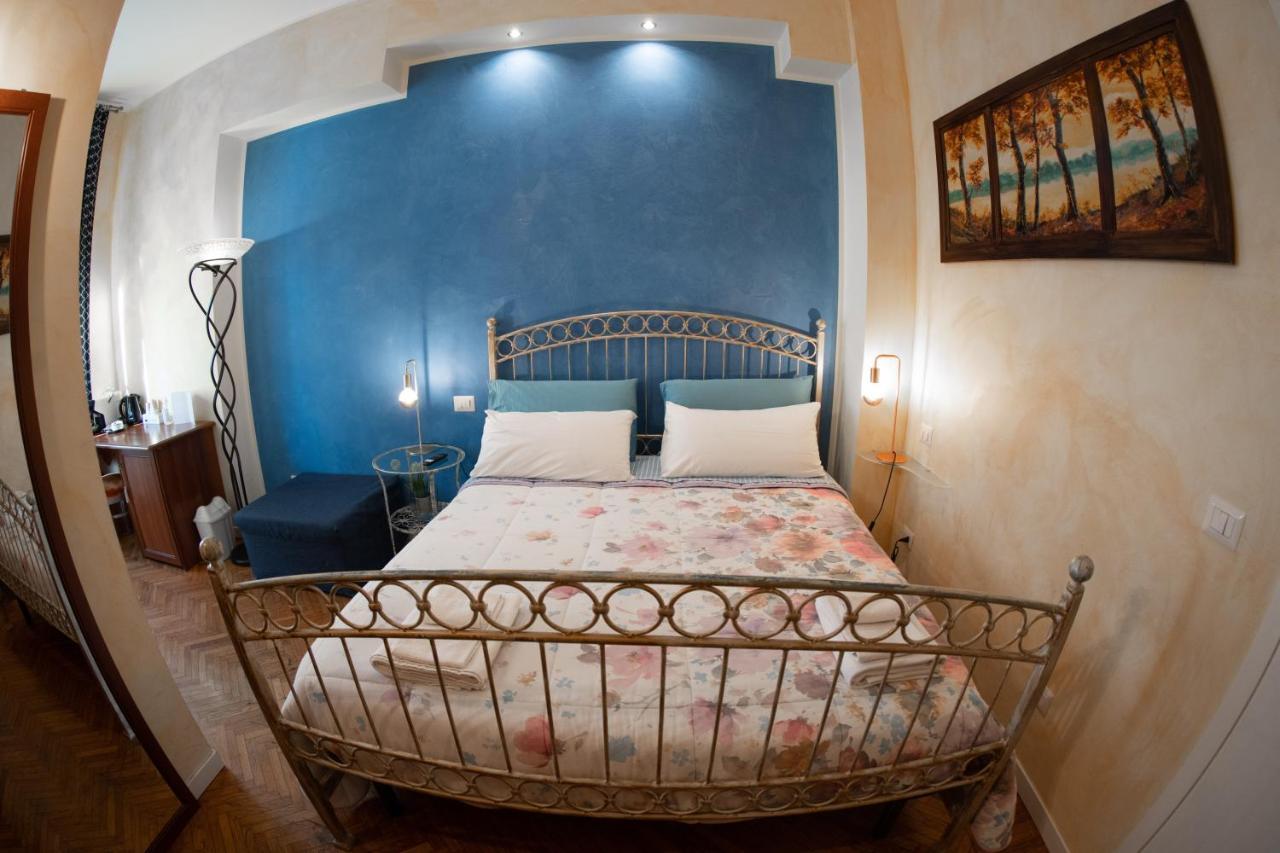 La Residenza Isabella Hotel Milan Bagian luar foto