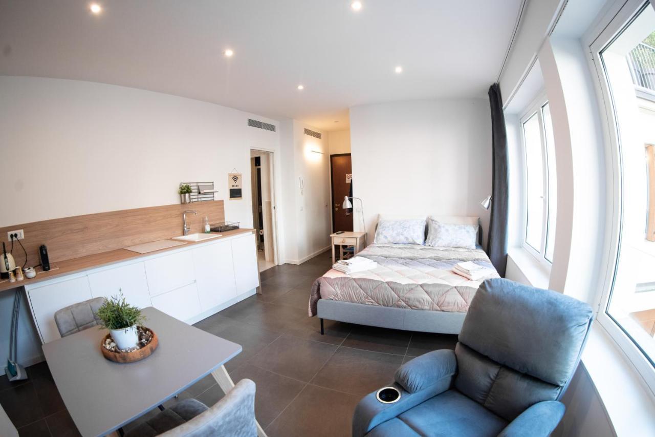 La Residenza Isabella Hotel Milan Bagian luar foto