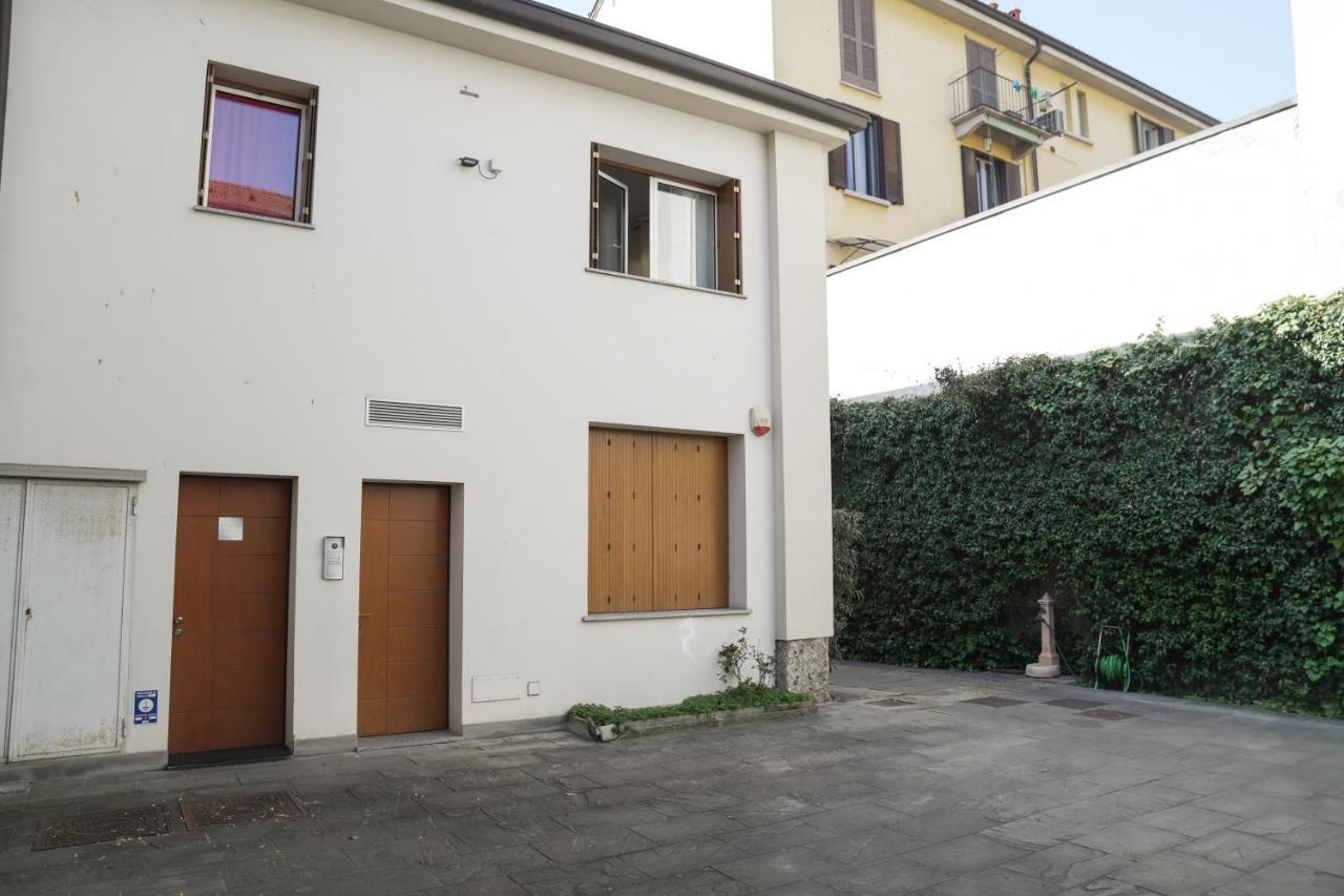 La Residenza Isabella Hotel Milan Bagian luar foto